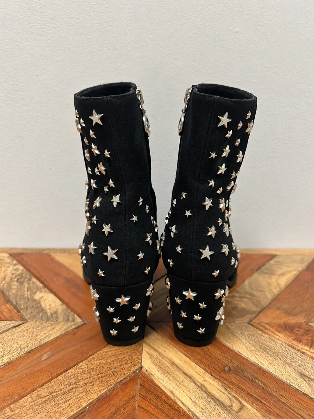 WISHBONE by Browns Shoe | Black Star Studded Ankle Boots - photo 4