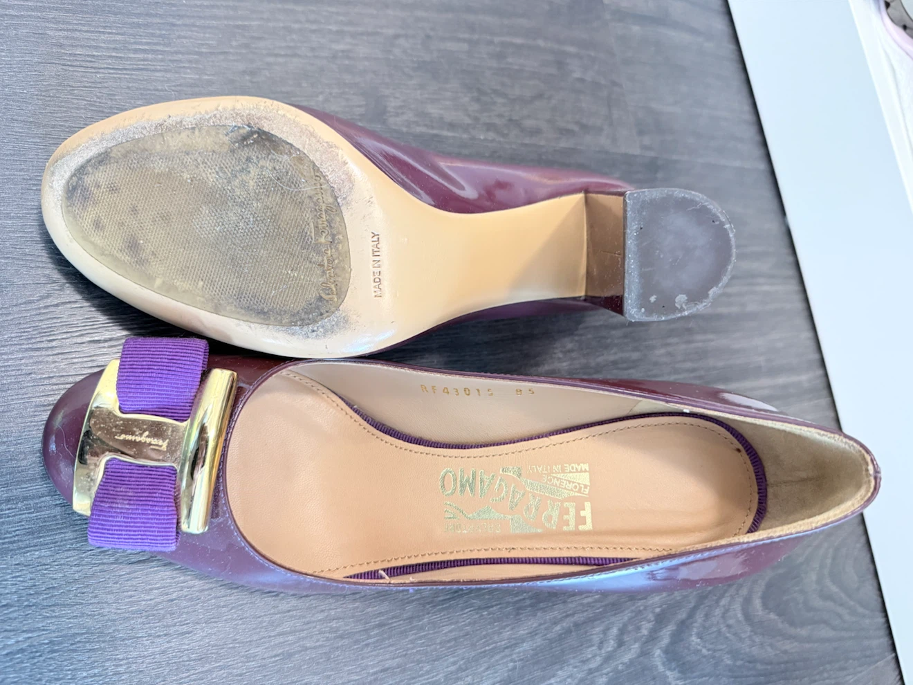 Salvatore Ferragamo Patent Leather Pumps Purple - photo 3