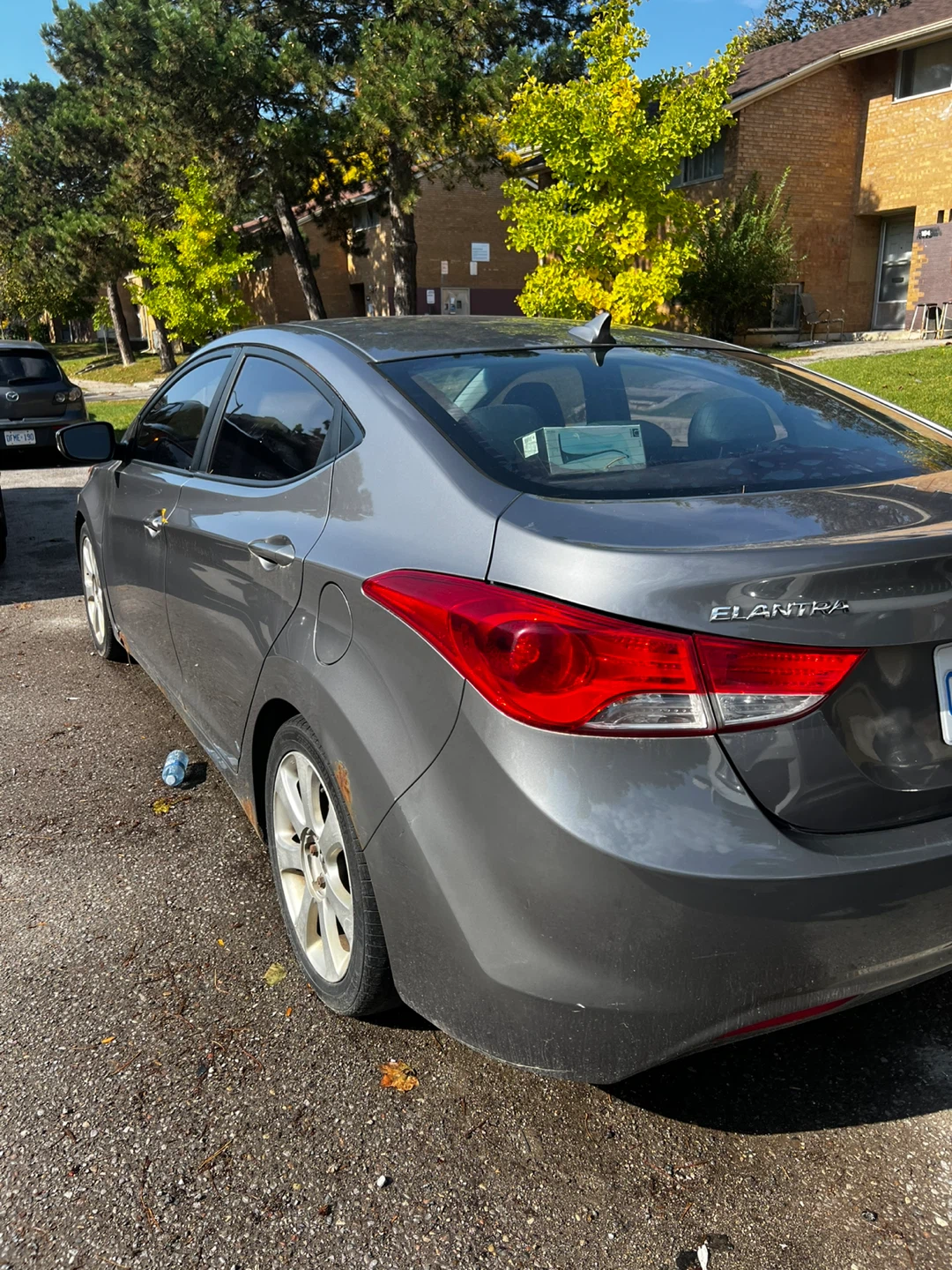 Hyundai Elantra - photo 4