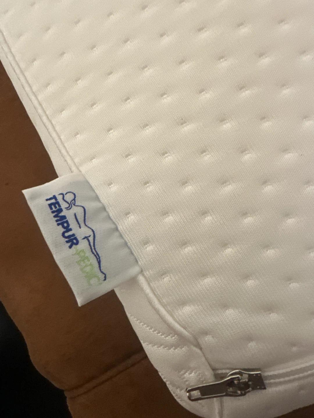 Tempur-Pedic Ergonomic Neck Pillow - photo 2