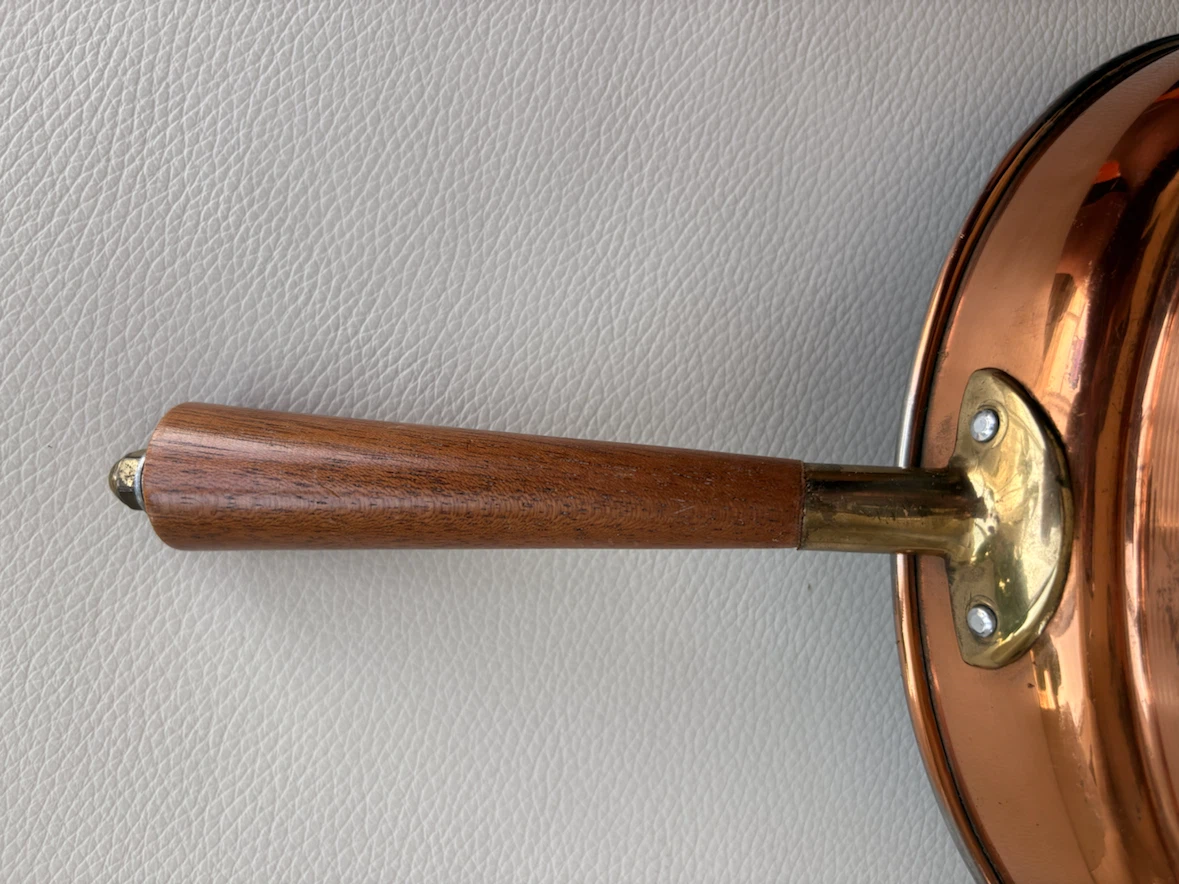 Copper Frying Pan with Wooden Handle - photo 5