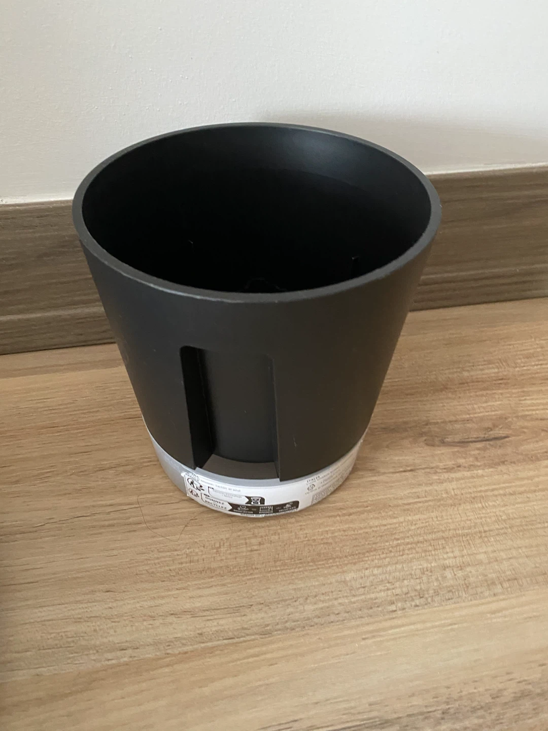Black Plastic Plant Pot