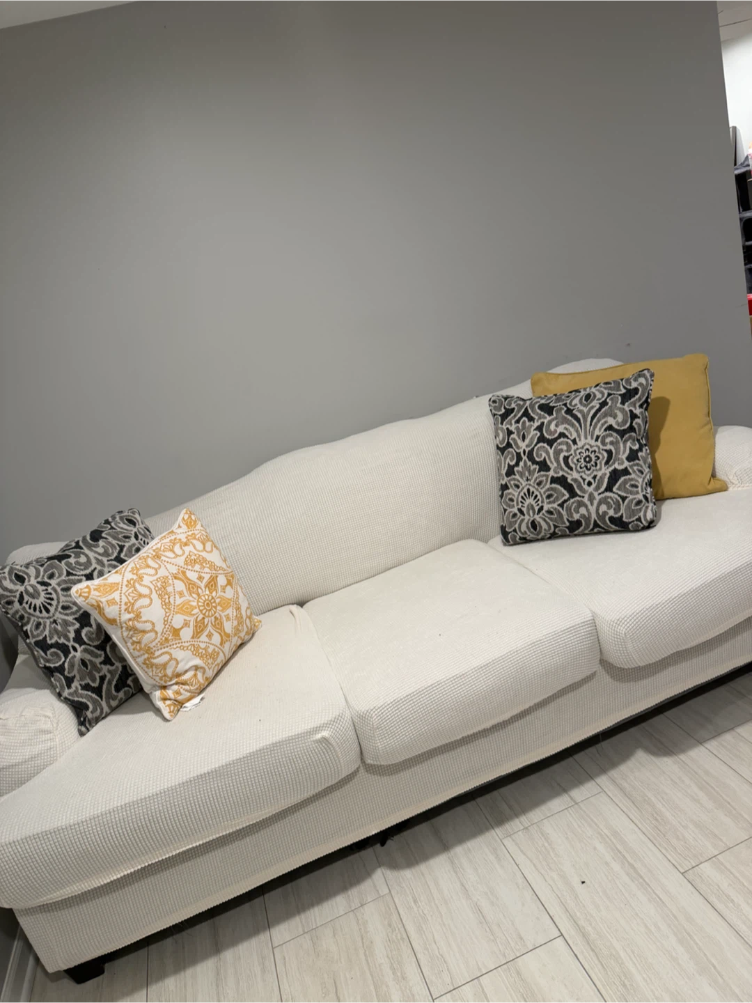 White Textured Three-Seater Sofa - photo 2