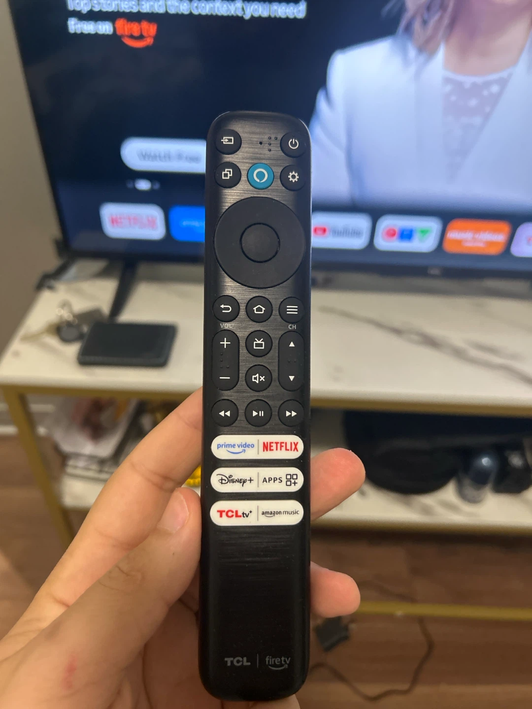 TCL 43-Inch Q6 QLED 4K UHD Smart TV - photo 2