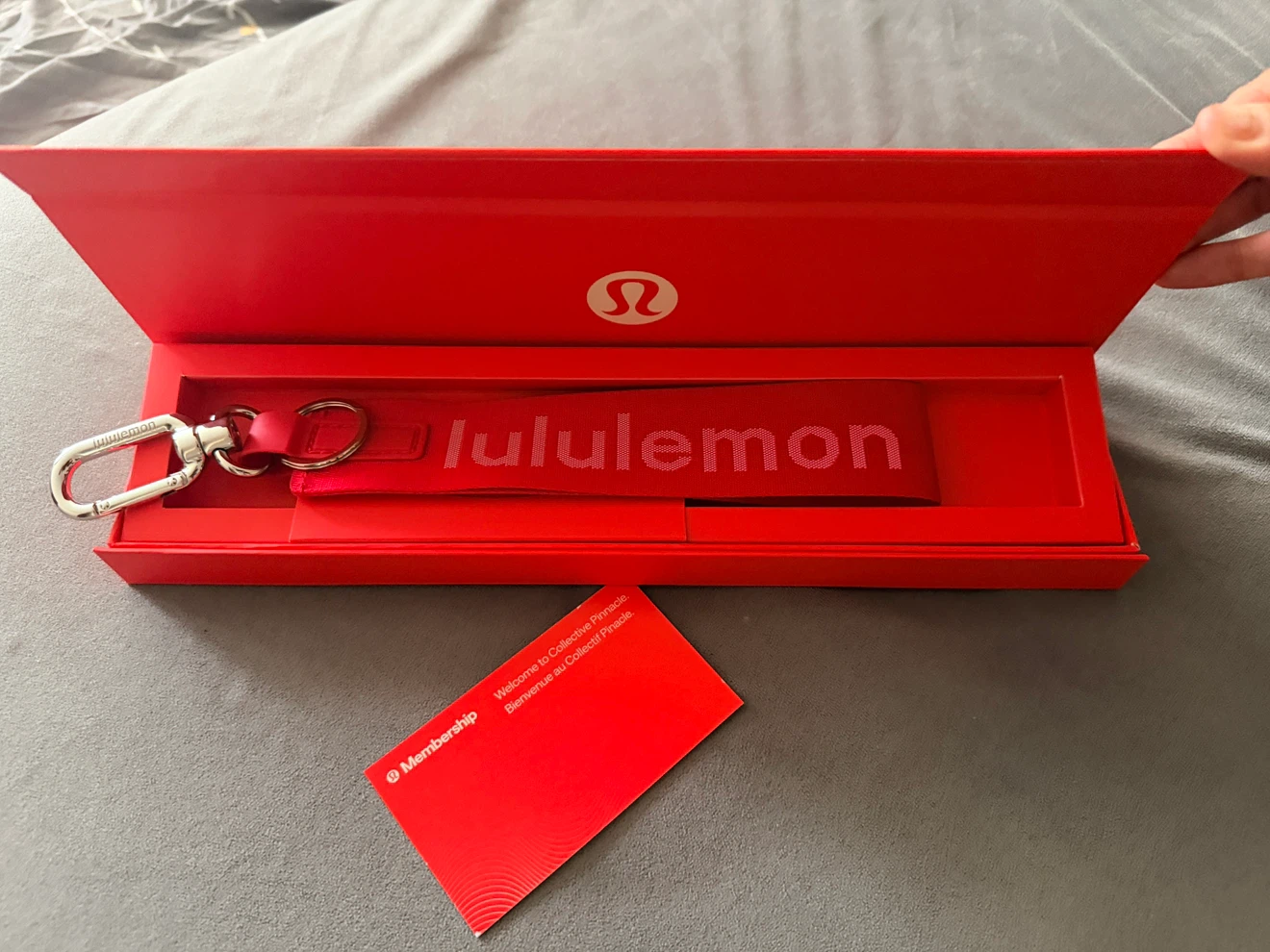 Lululemon keychain Collective Pinnacle Lanyard - photo 2