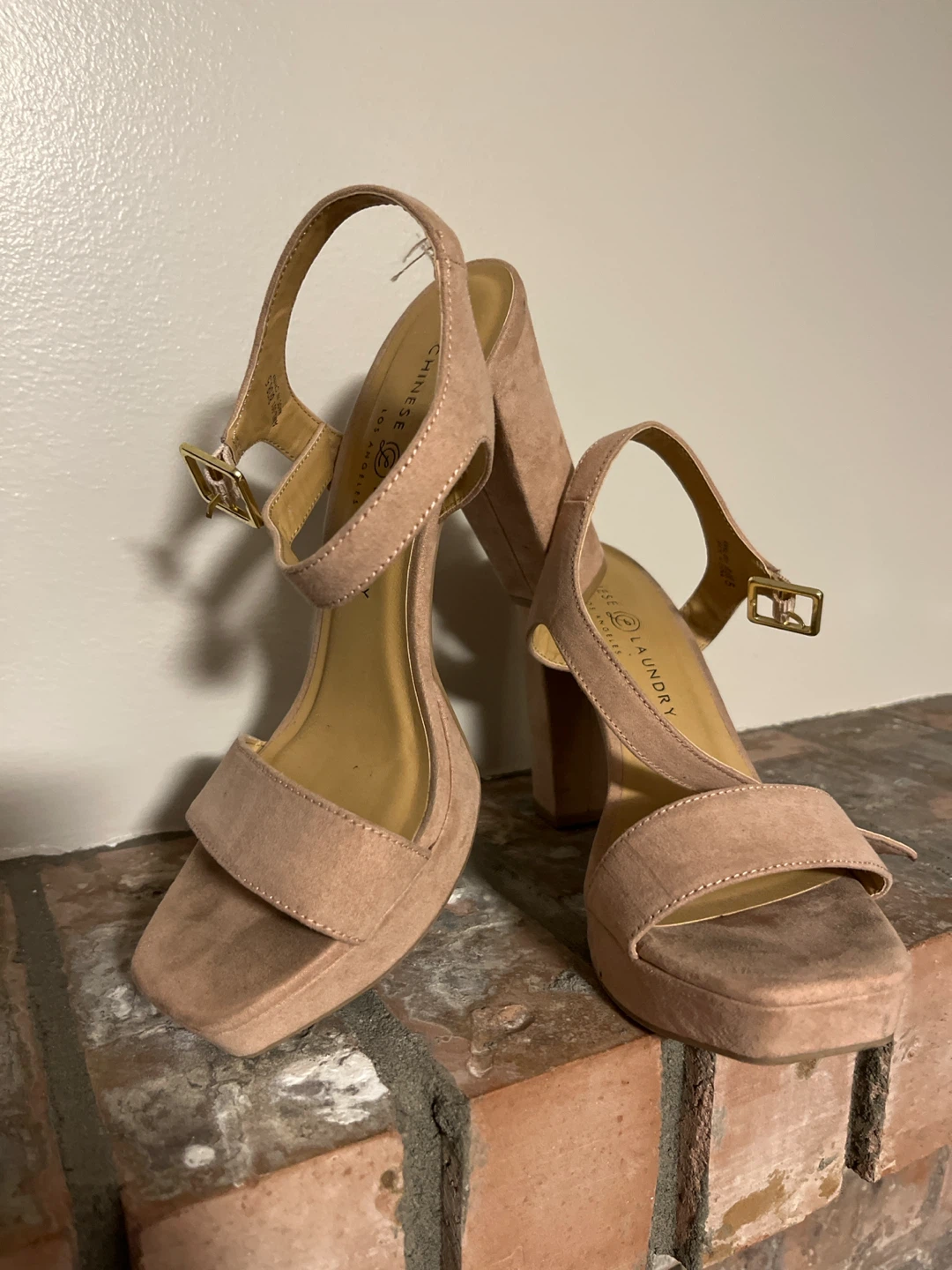 Heeled Sandals and Matching Clutch - photo 2