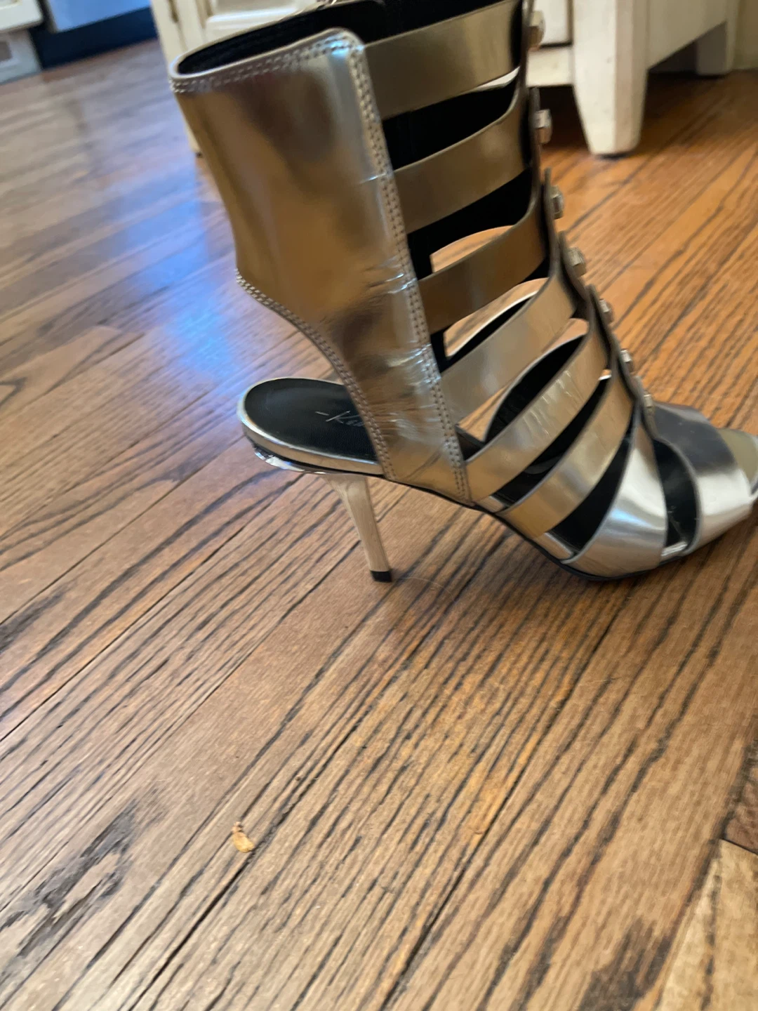 Kenneth Cole Metallic Gladiator Heels - photo 2