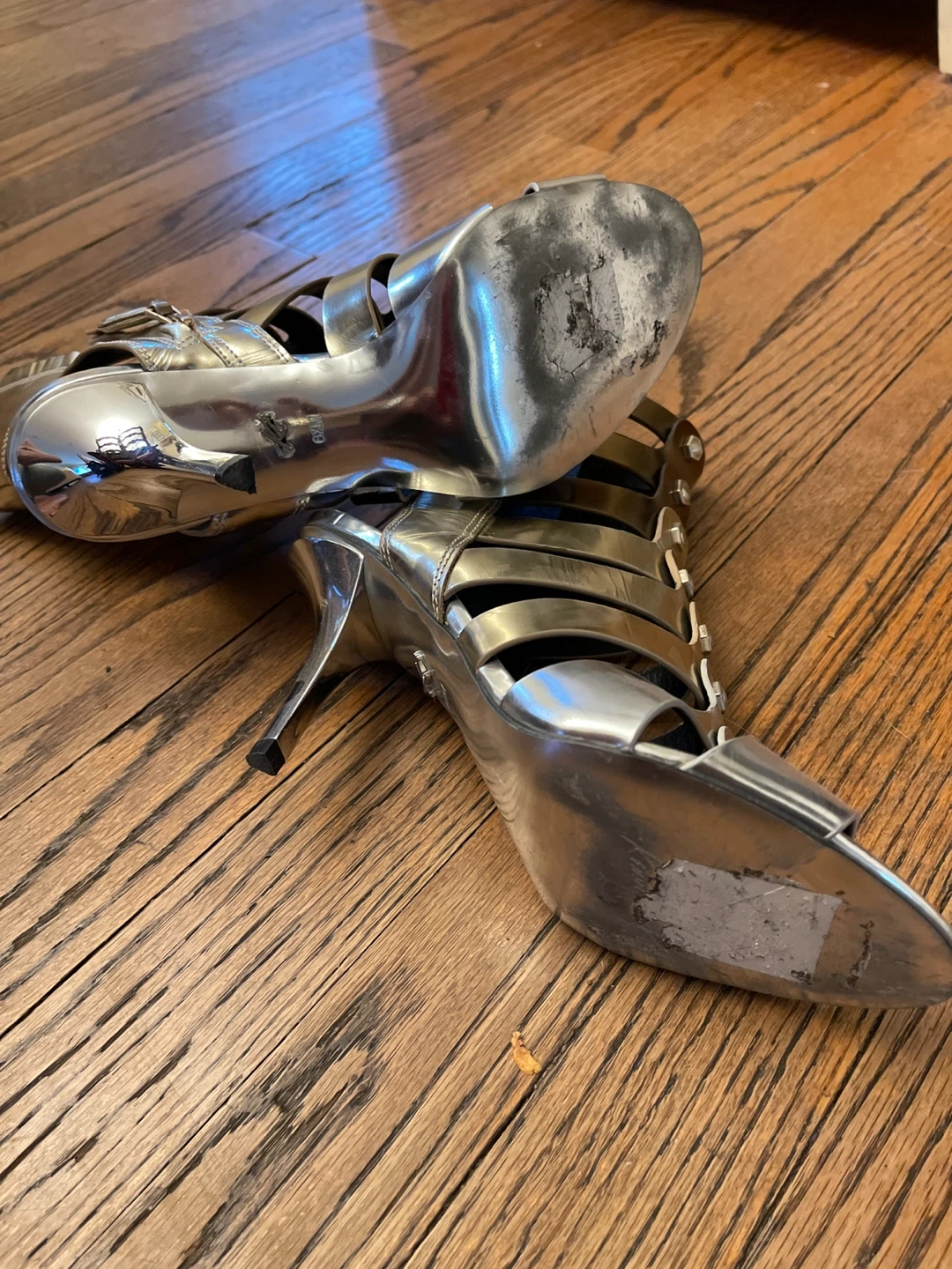Kenneth Cole Metallic Gladiator Heels - photo 4
