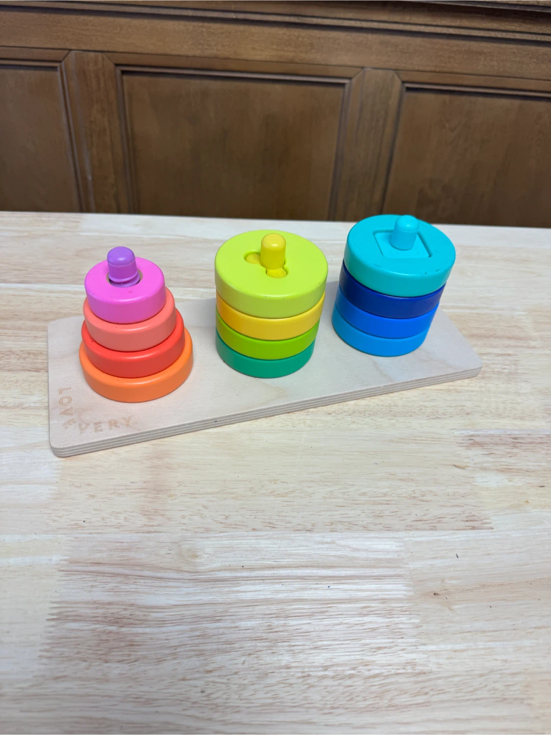 Lovevery Twist & Pivot Pattern Puzzle