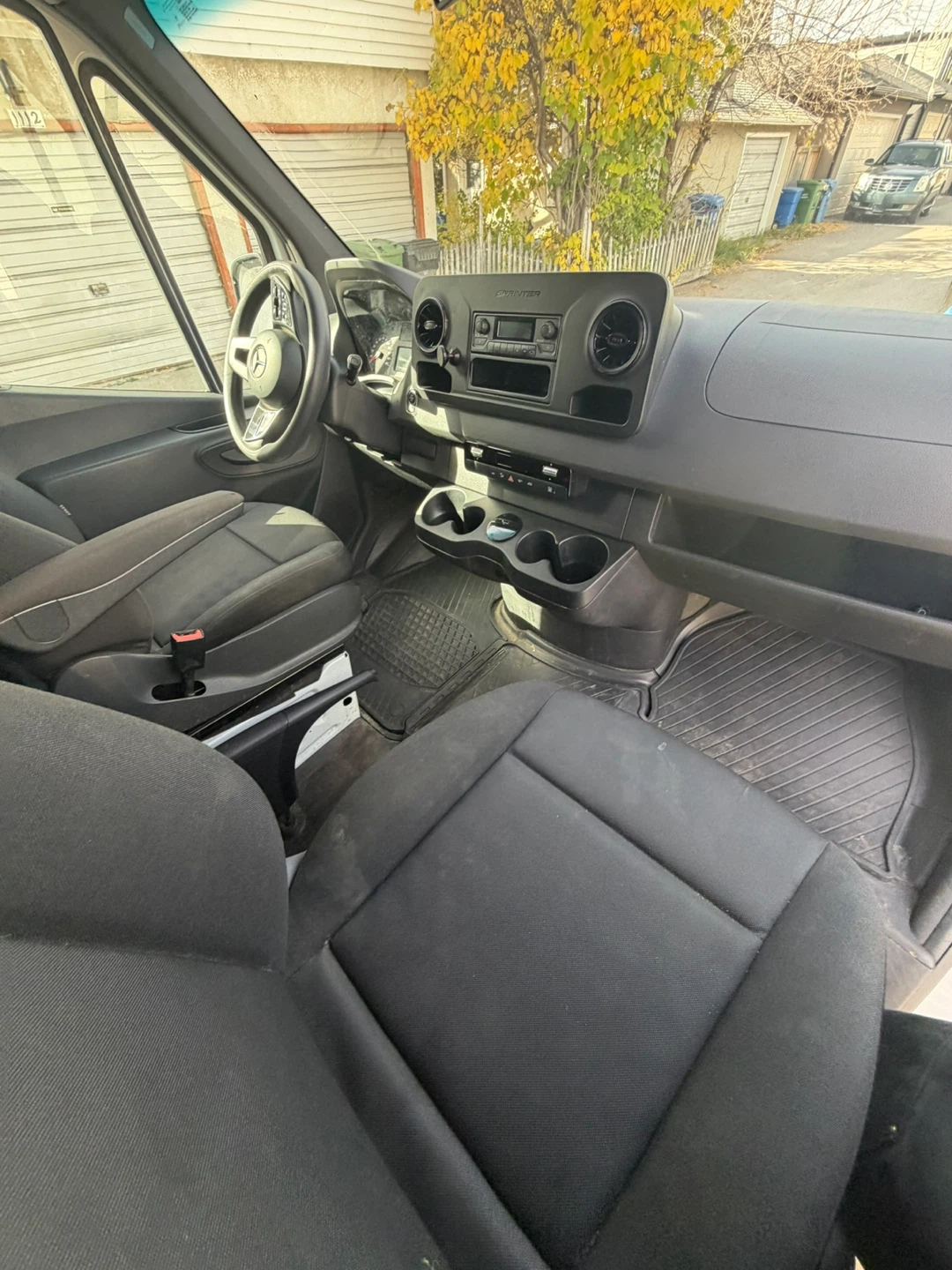 2021 Mercedes Sprinter 2500 Cargo Van - photo 4