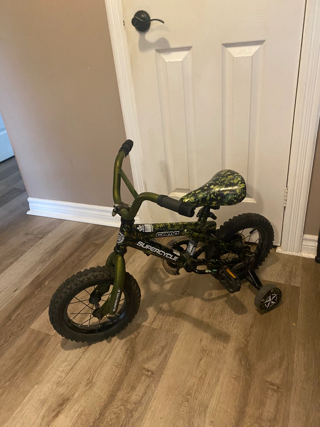 12” kids supercycle camo bike - photo 2