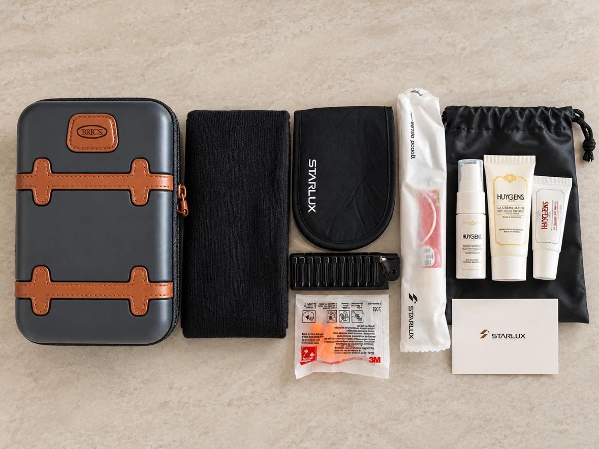 Bric's Starlux Airlines Amenity Kit - brand new