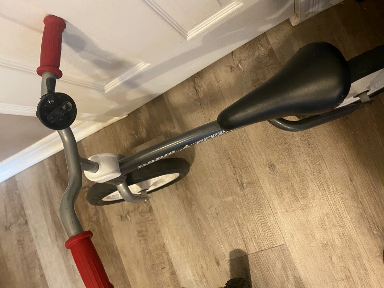 Radio Flyer glide & go balance bike - photo 2