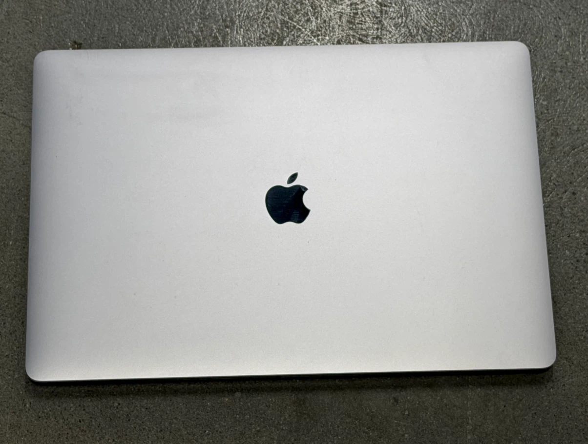 2019 Apple MacBook Pro 16inch | Excellent Condition - photo 5