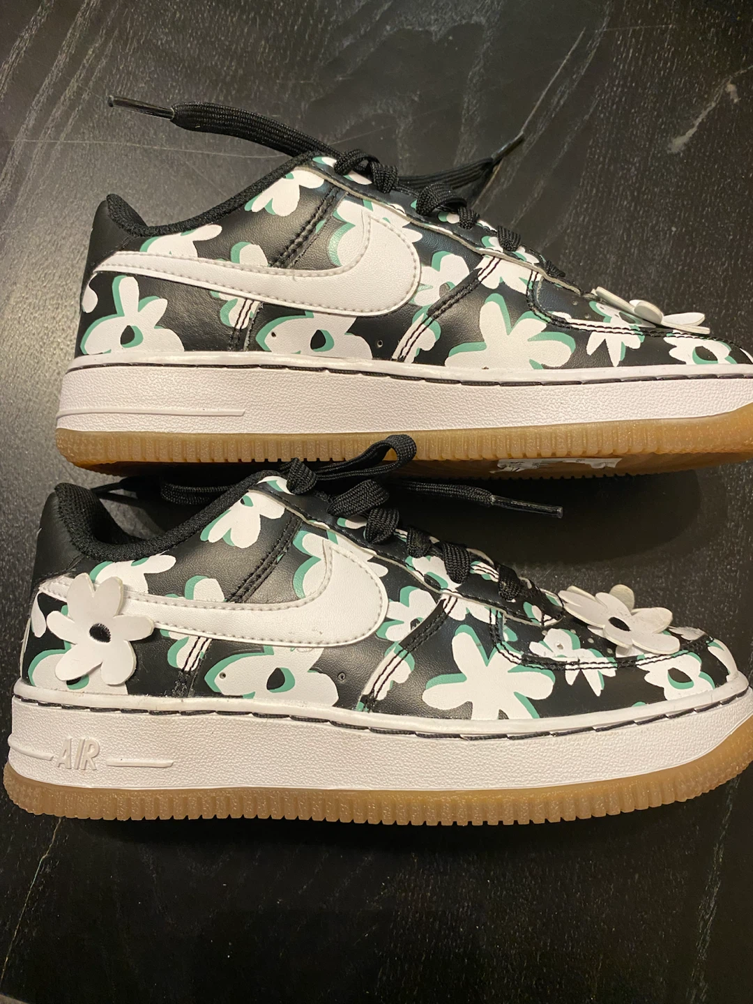 Nike Air Force 1 Floral Sneakers - photo 2