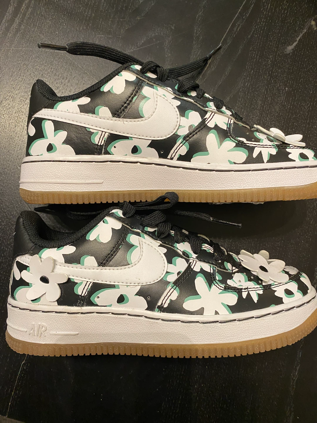 Nike Air Force 1 Floral Sneakers - photo 3