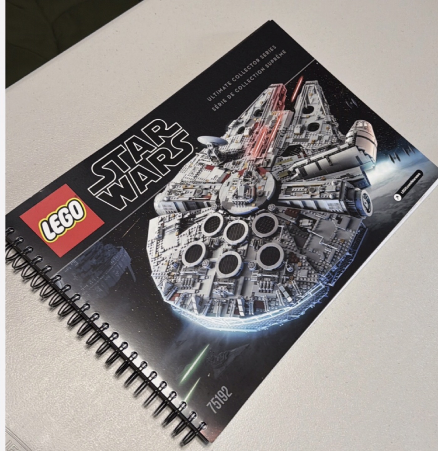 LEGO Star Wars Ultimate Collector Series Millennium Falcon 75192 - photo 4