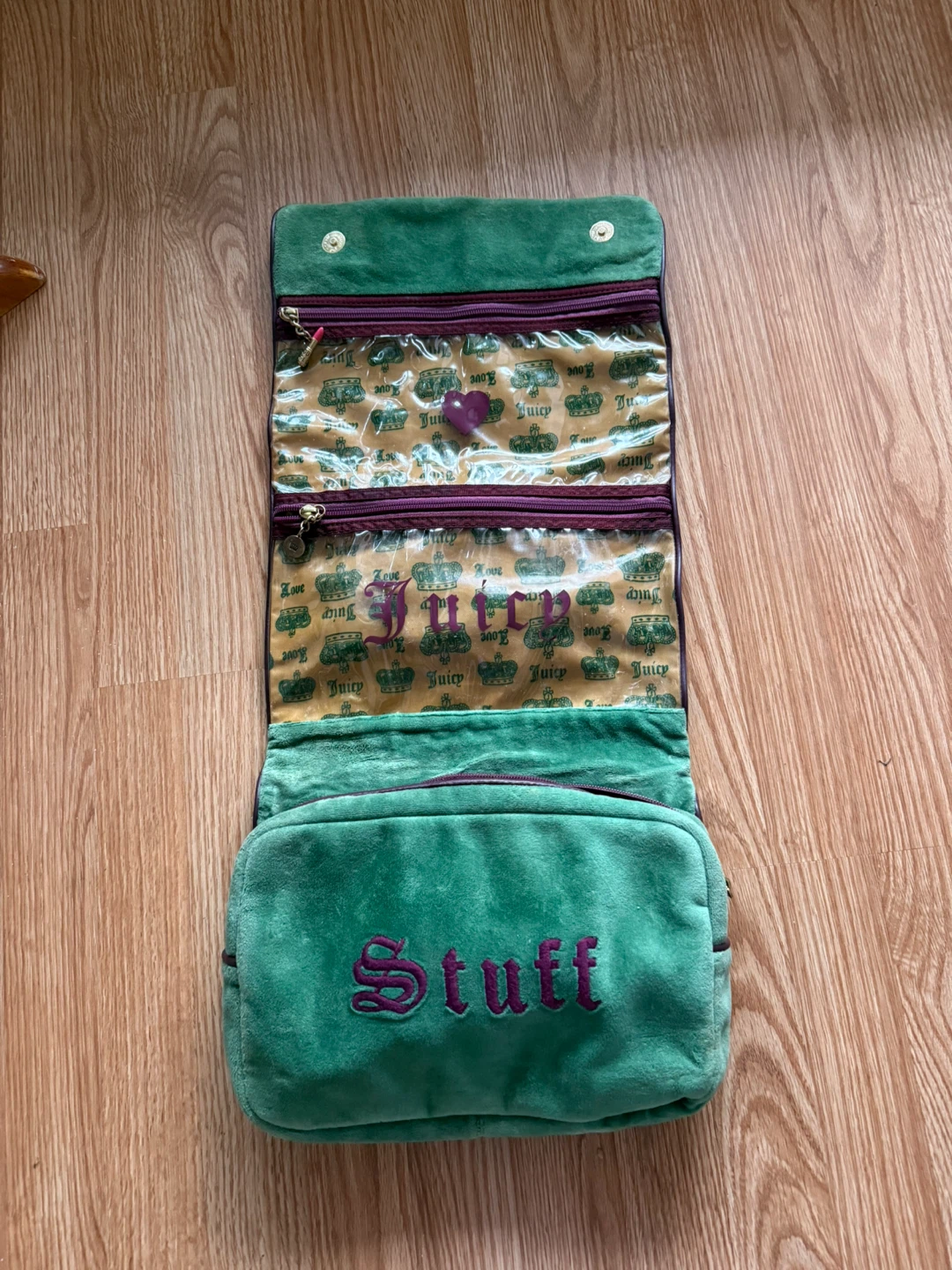 Juicy Couture Green Velour makeup bag - photo 3