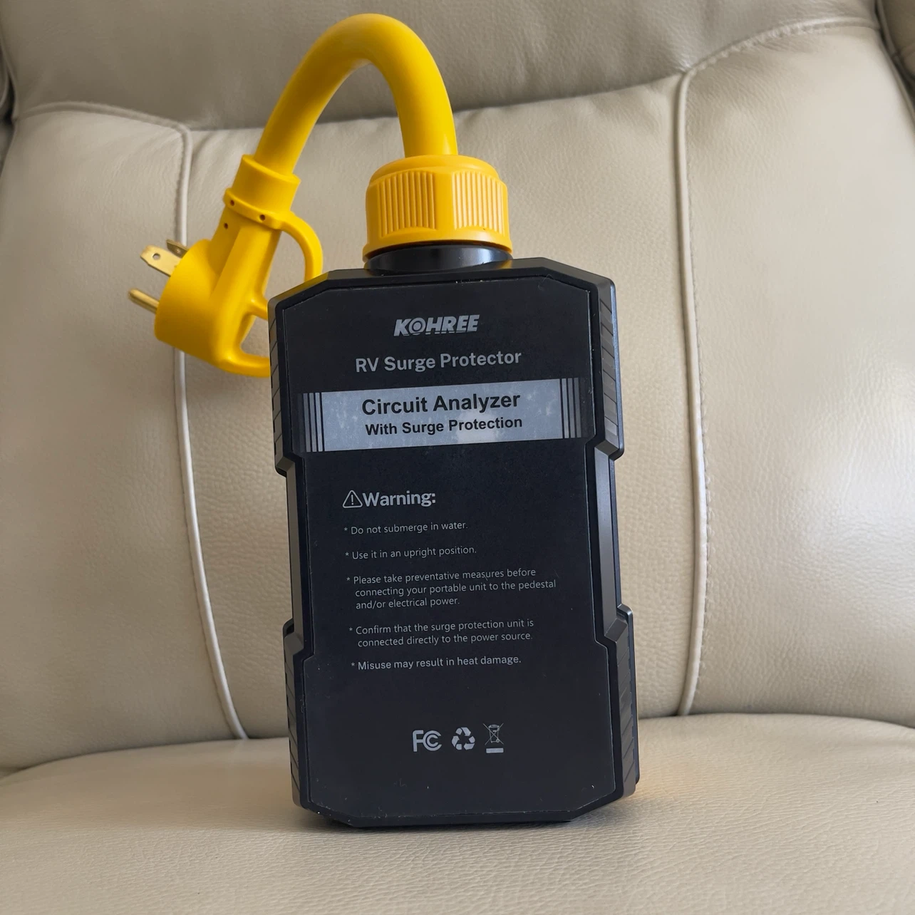 KOHREE 30A RV Surge Protector Circuit Analyzer - photo 2