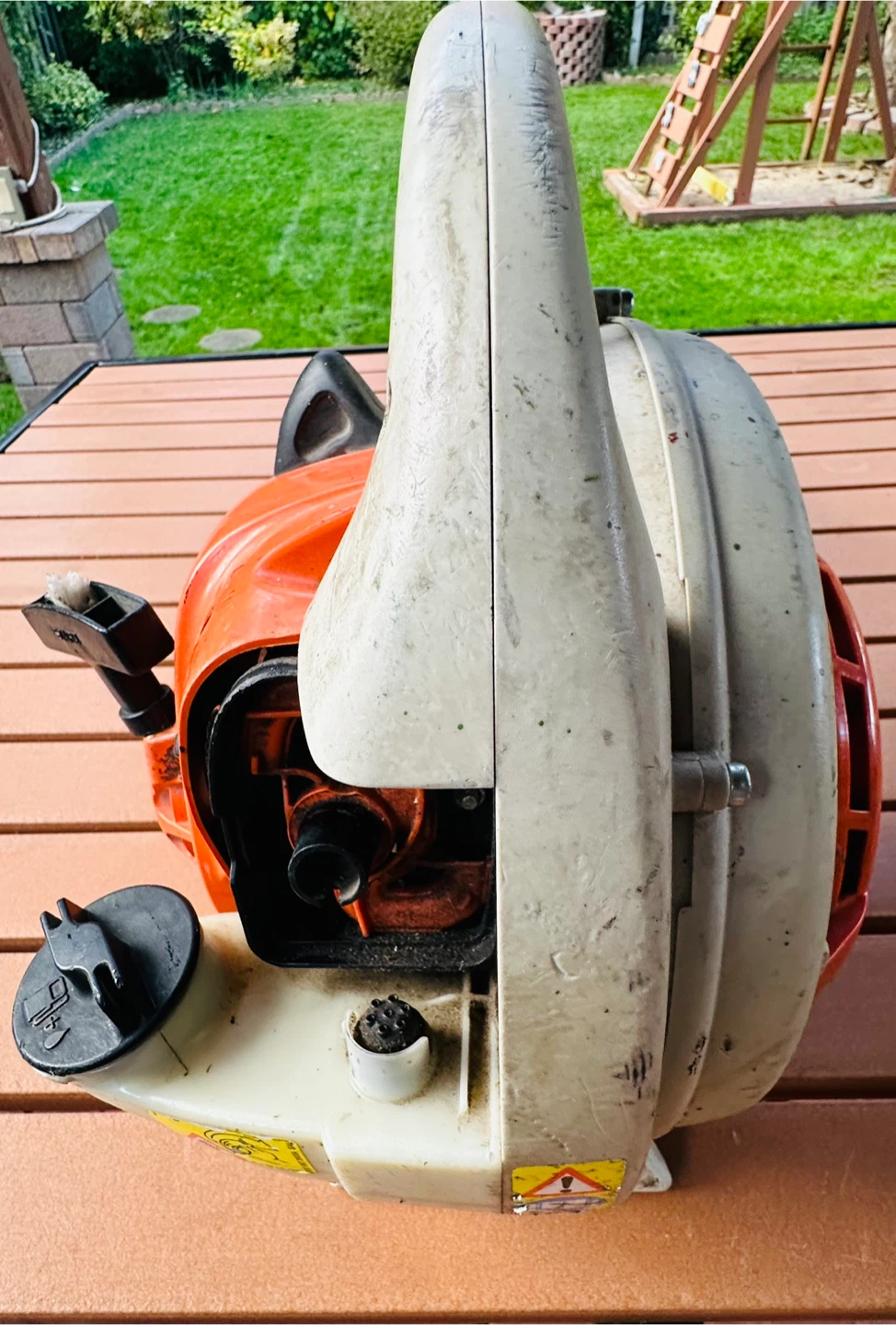 Stihl BG 56 C Leaf Blower - photo 3