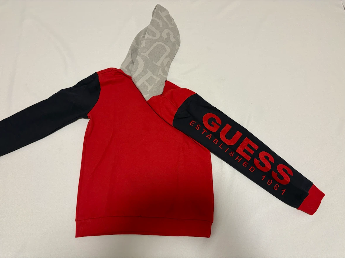 GUESS Hoodie 💯 %cotton kids 12 yrs old - photo 3