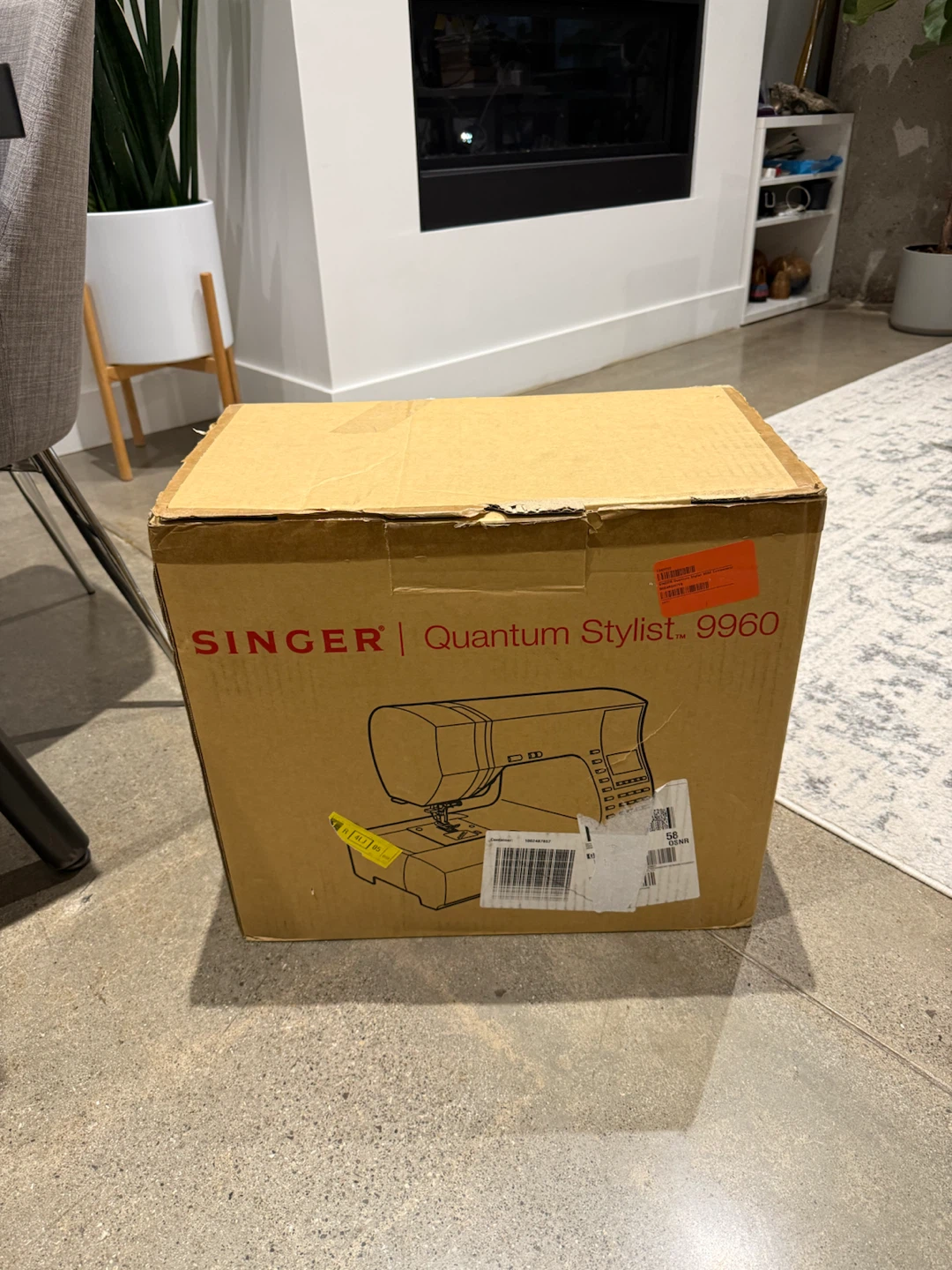 SINGER Quantum Stylist 9960 Sewing Machine with Accessories