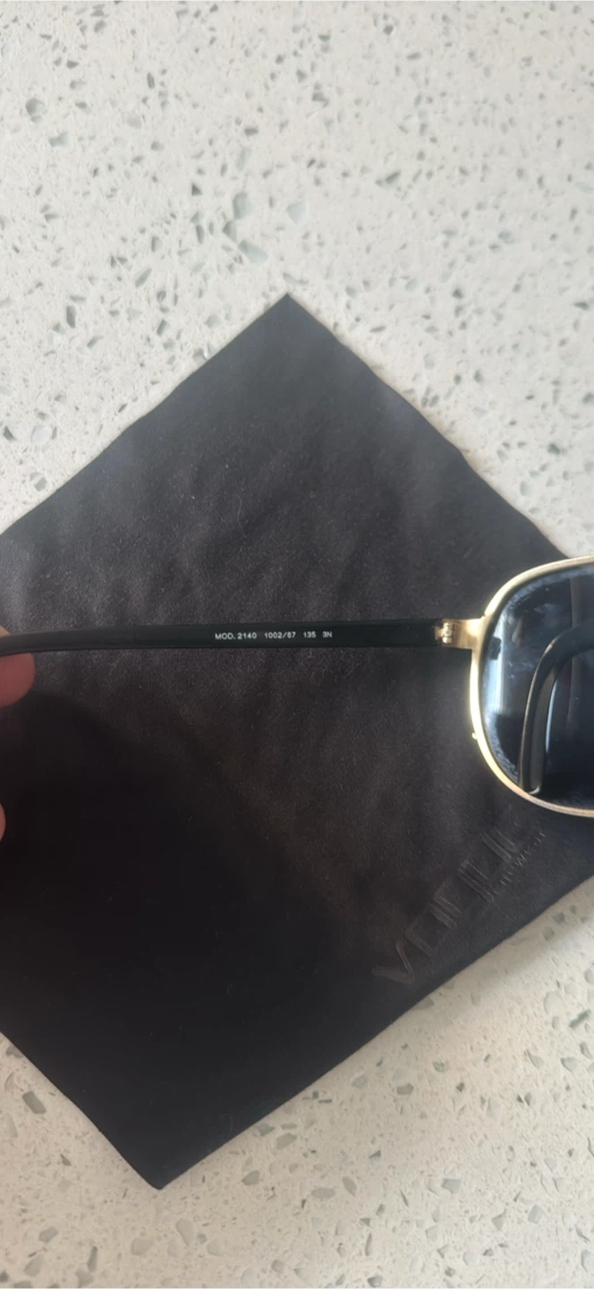 Designer sunglasses - photo 5