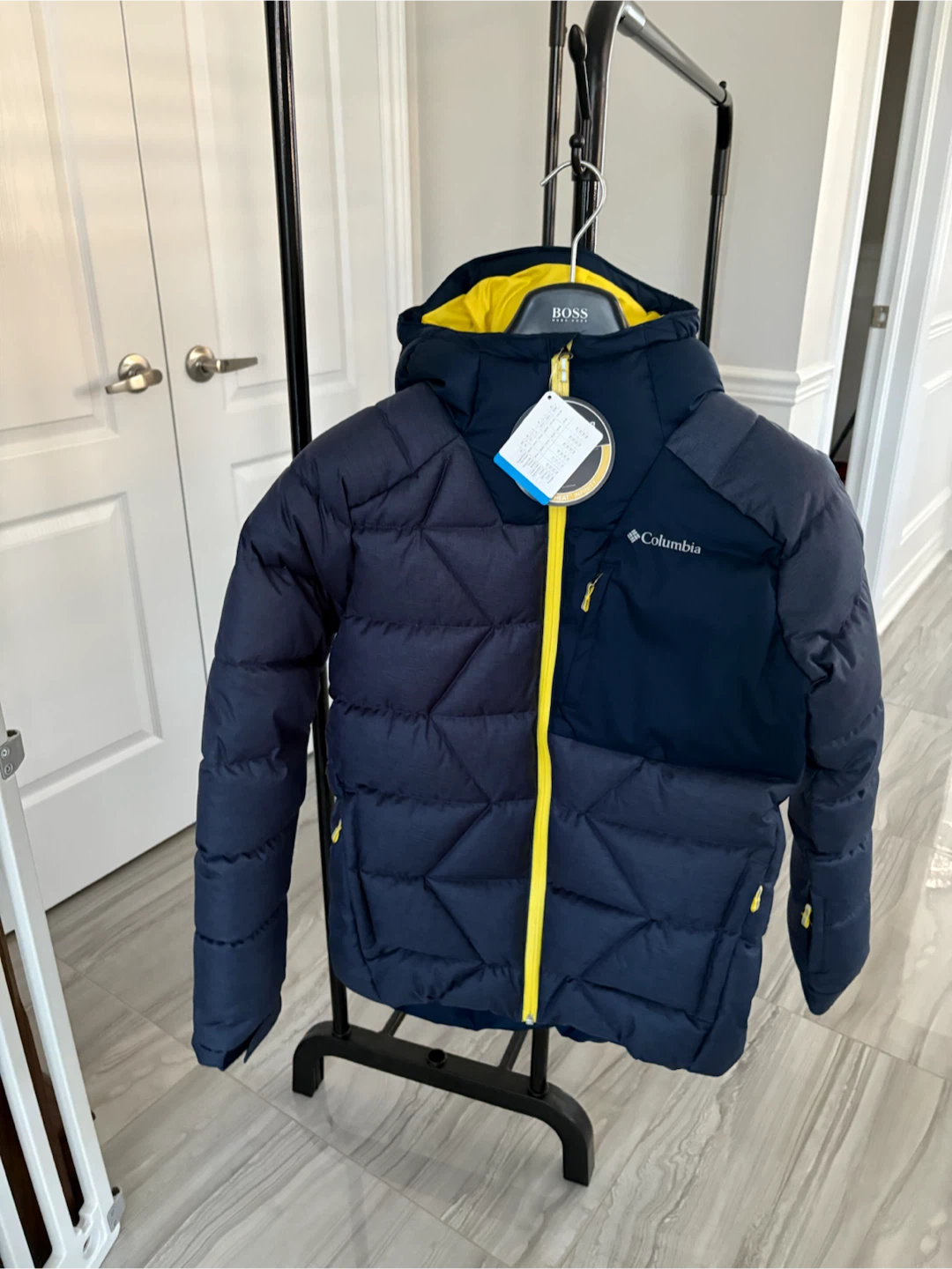 Columbia Outgrown Winter Jacket - Youth Large