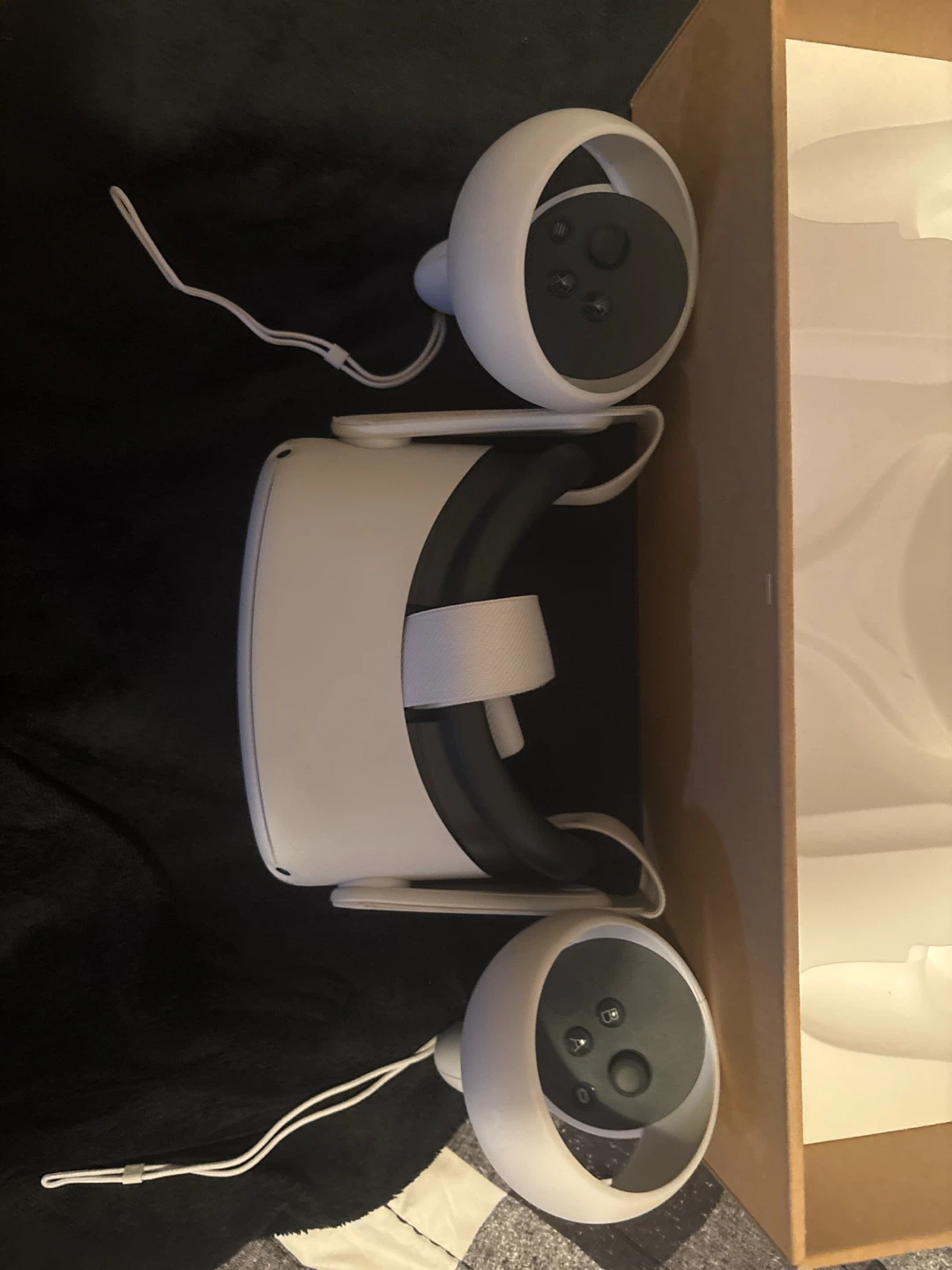 Meta Quest 2 128GB VR Headset - photo 3