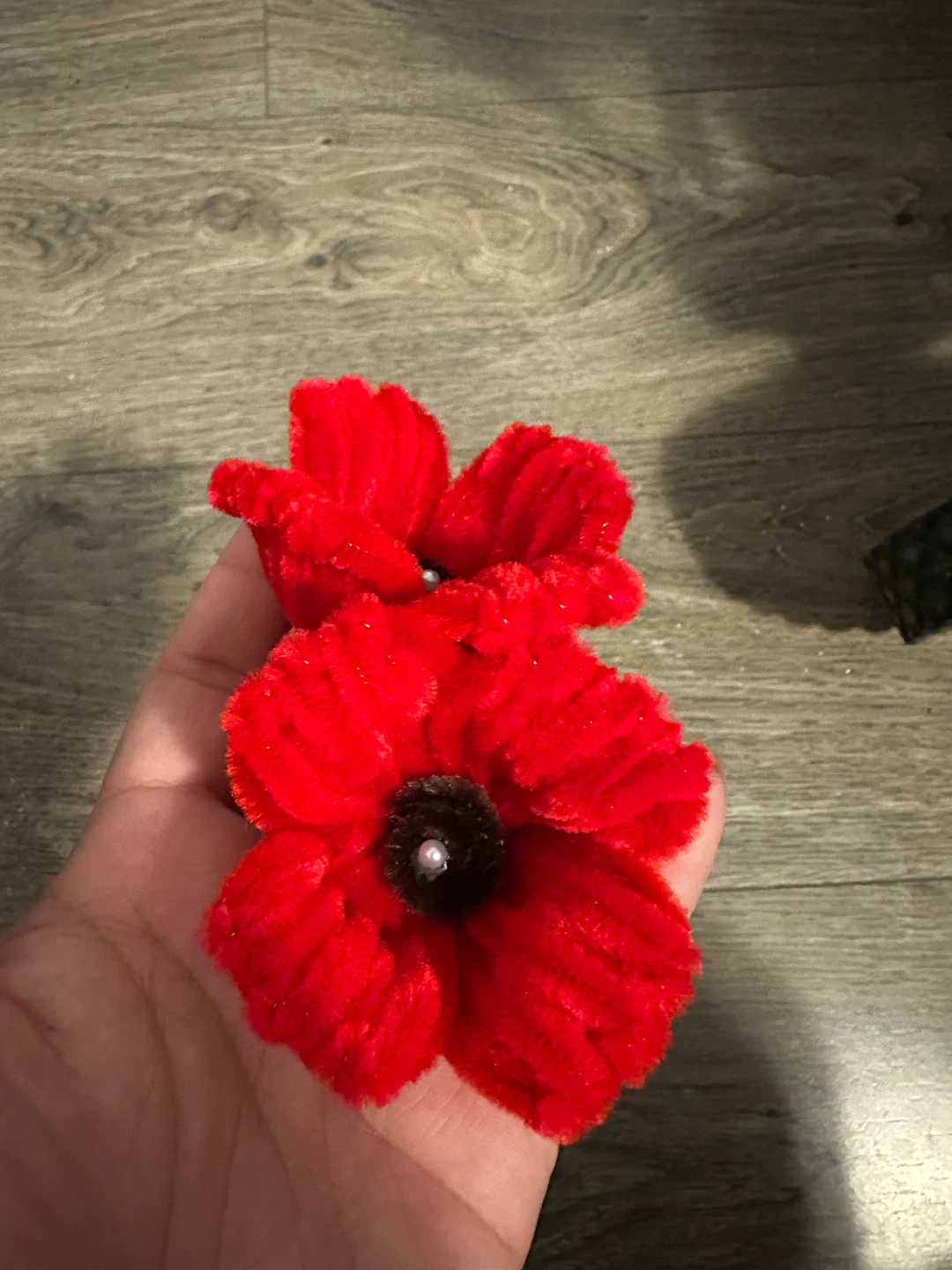 Handmade Pipe Cleaner Poppy Flowers for remembrance day - photo 2