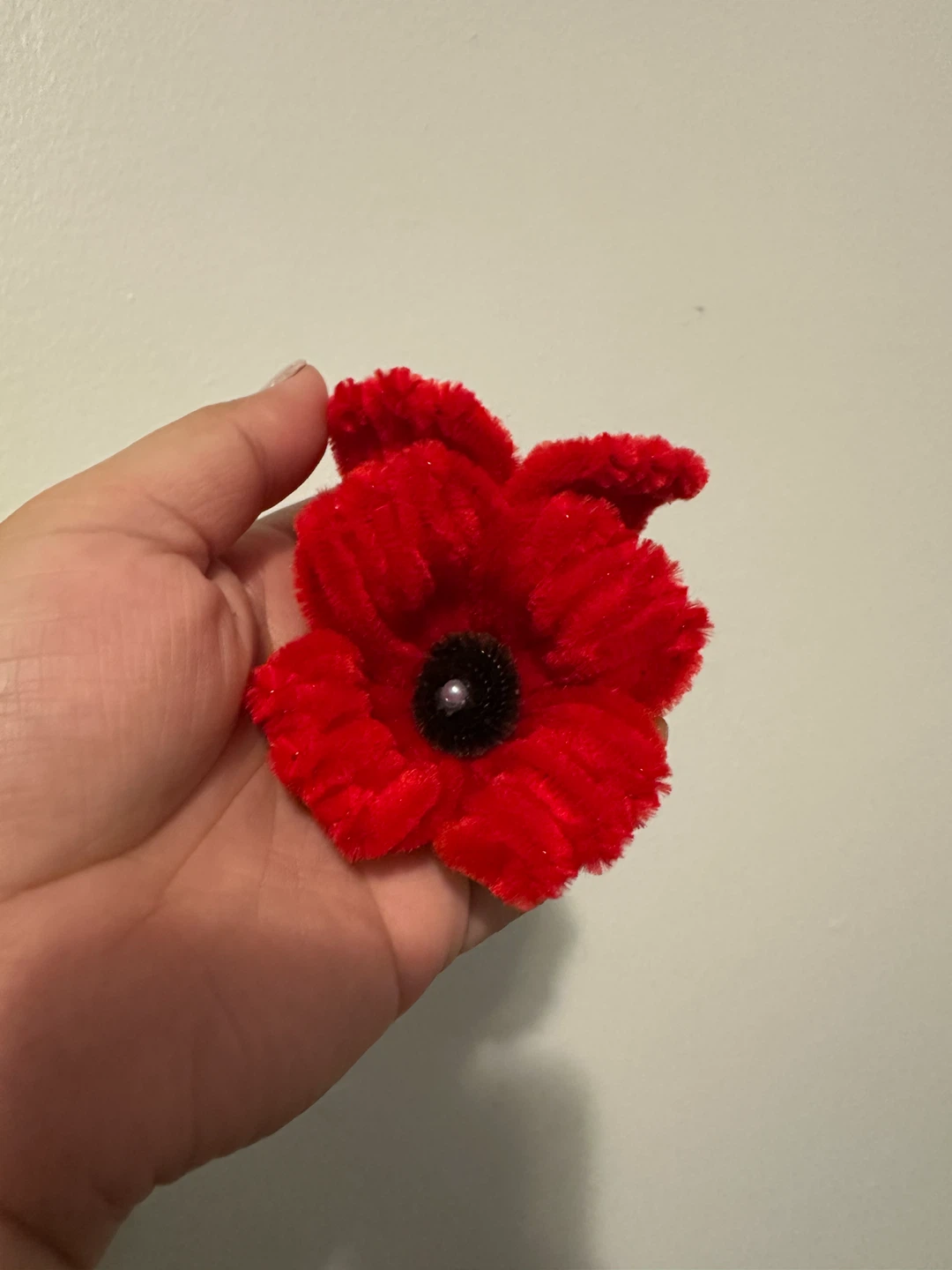 Handmade Pipe Cleaner Poppy Flowers for remembrance day - photo 3