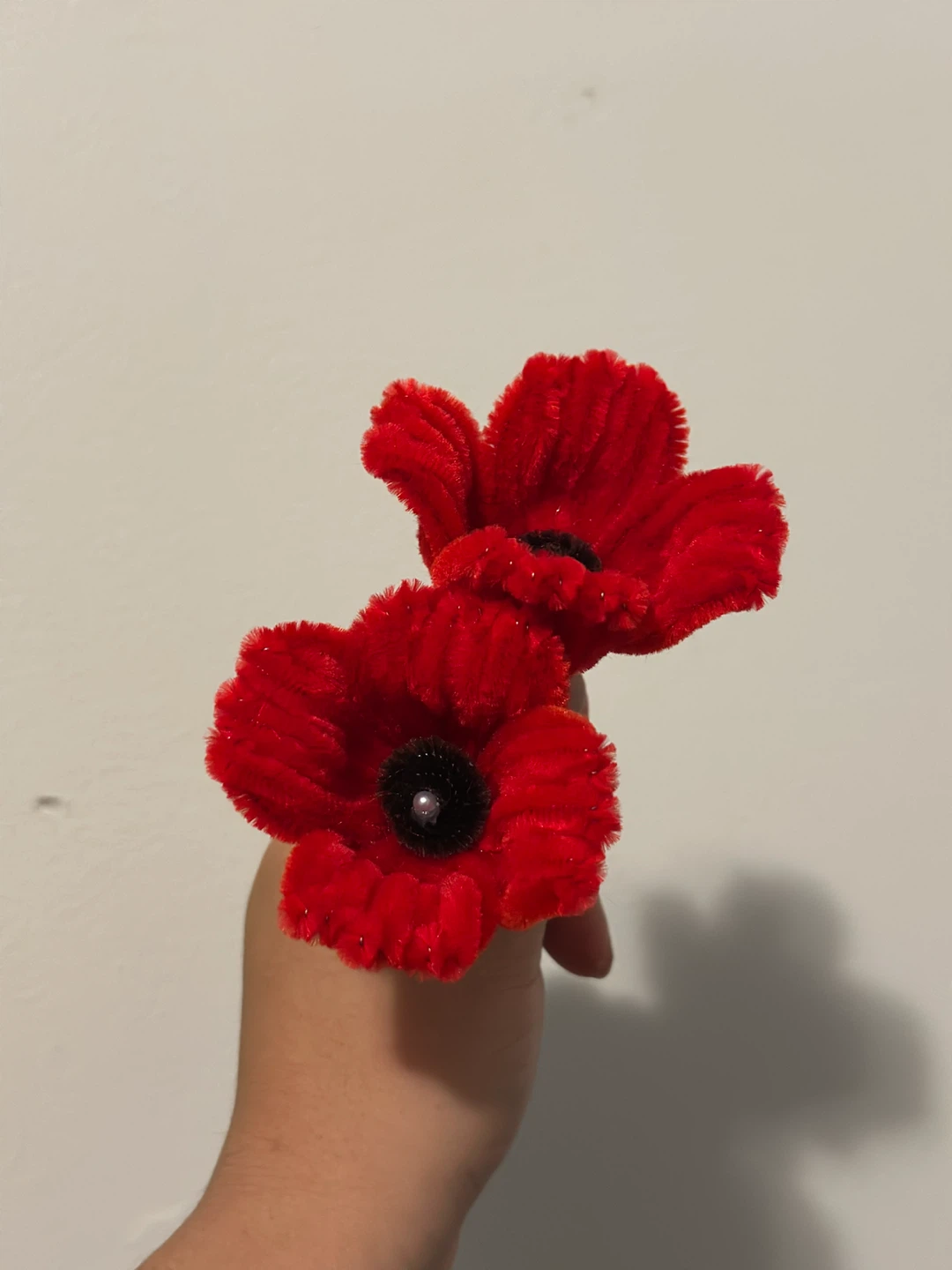 Handmade Pipe Cleaner Poppy Flowers for remembrance day - photo 4