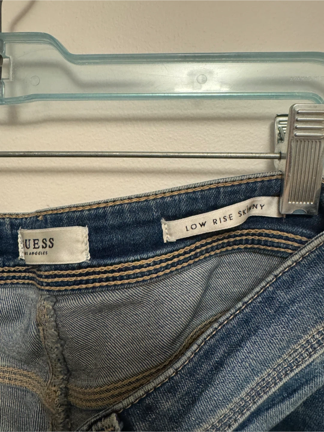 Guess Low Rise Skinny Jeans - Size 27 - photo 2