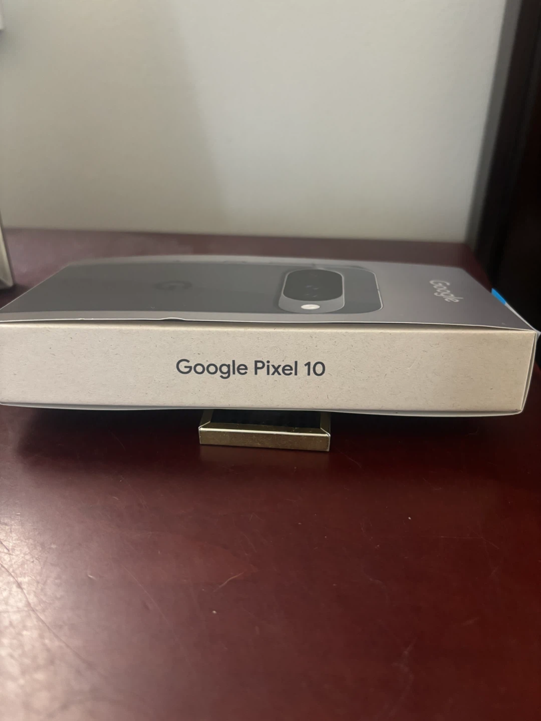 Google Pixel 10 Smartphone