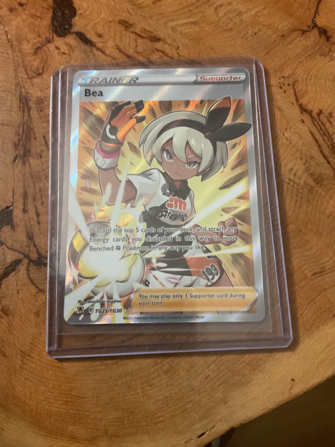 Bea Trainer Gallery Card TG25/TG30
