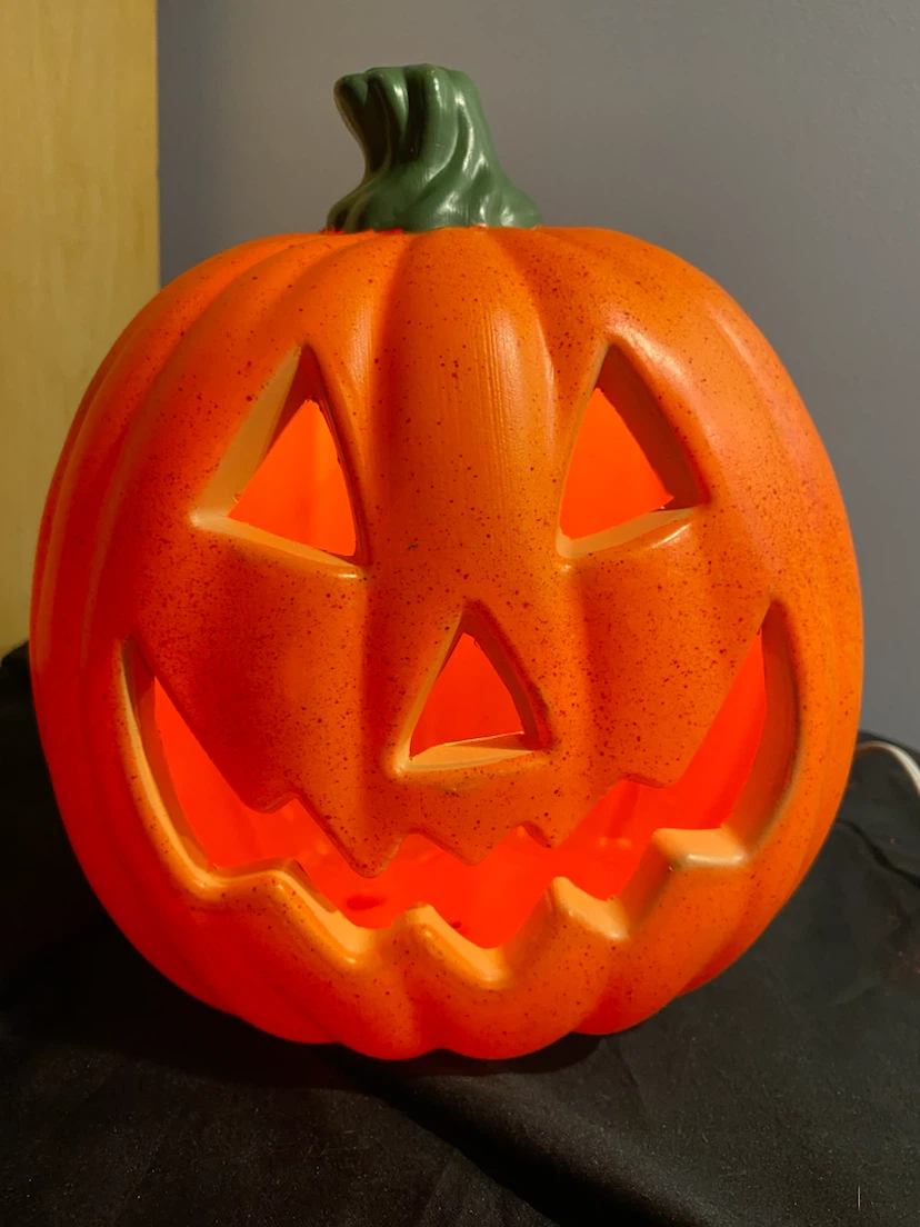 Light-up Jack-o'-Lantern