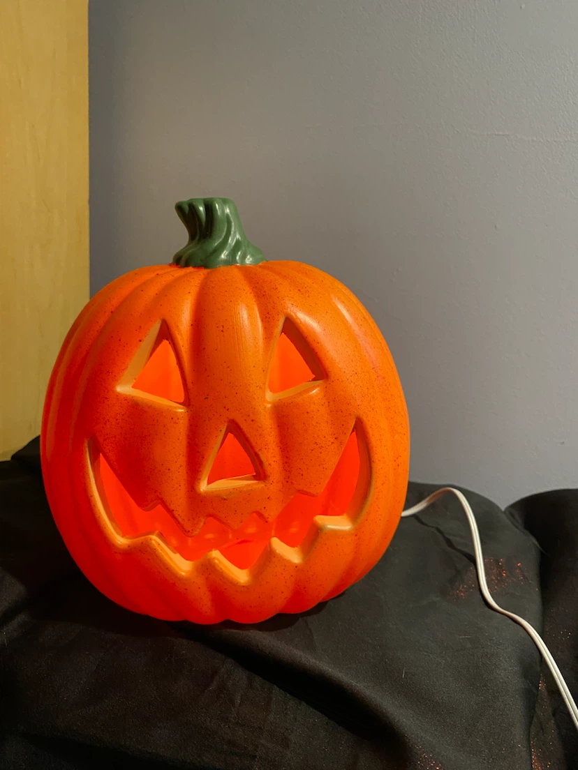 Light-up Jack-o'-Lantern - photo 2