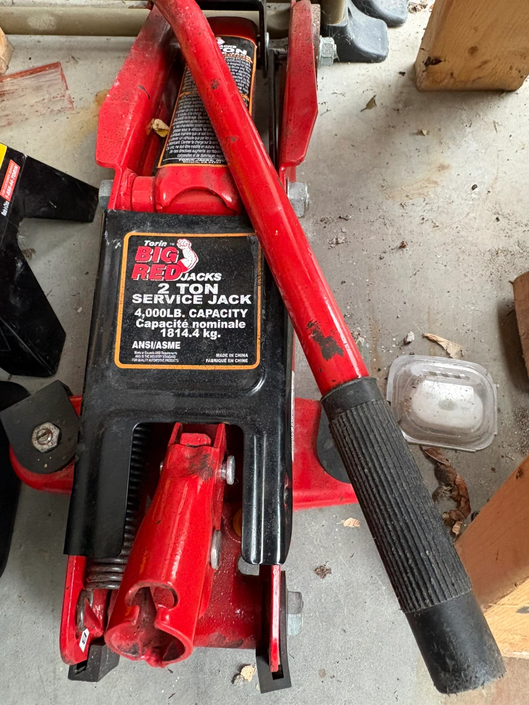 Torin Big Red 2 Ton Service Jack