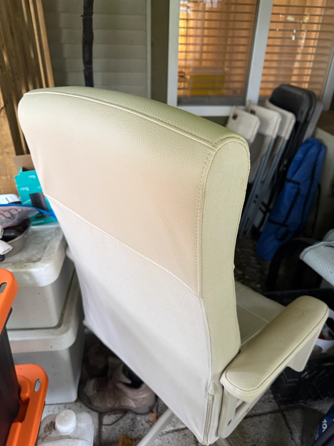 Cream office chair - photo 2