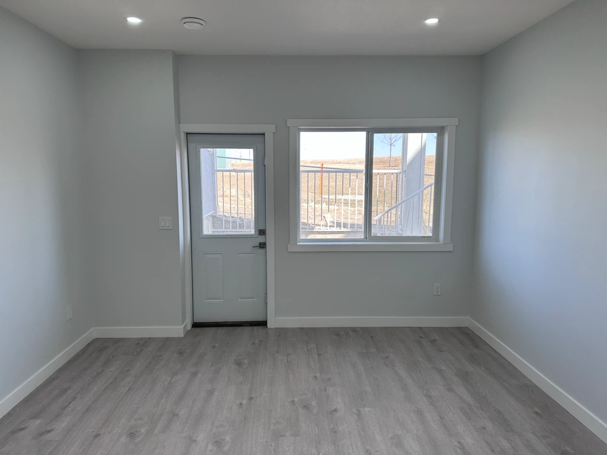 Walkout Basement for rent - photo 2