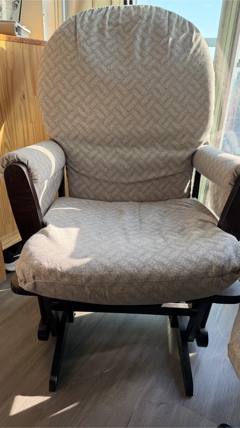 Glider Chair with Matching Ottoman