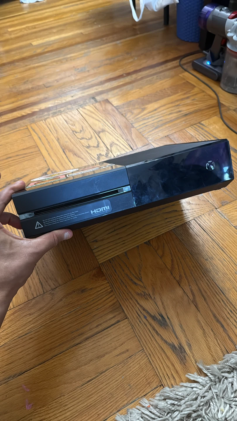 Microsoft Xbox One Console Model 1540 - photo 4