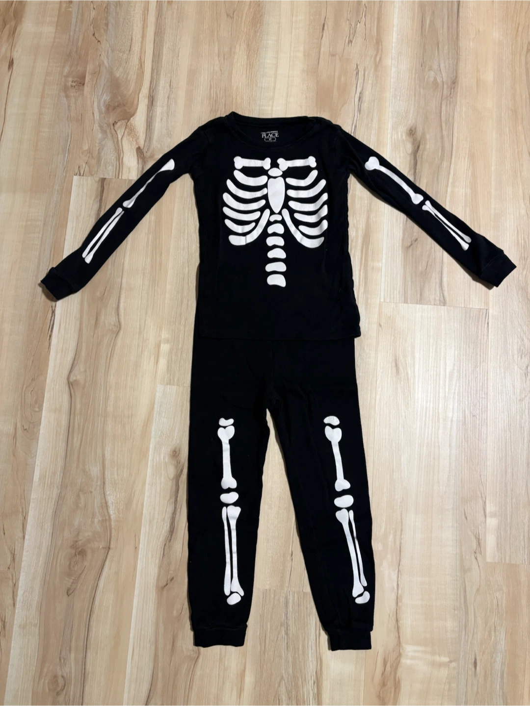 Glow in the Dark Skeleton Set