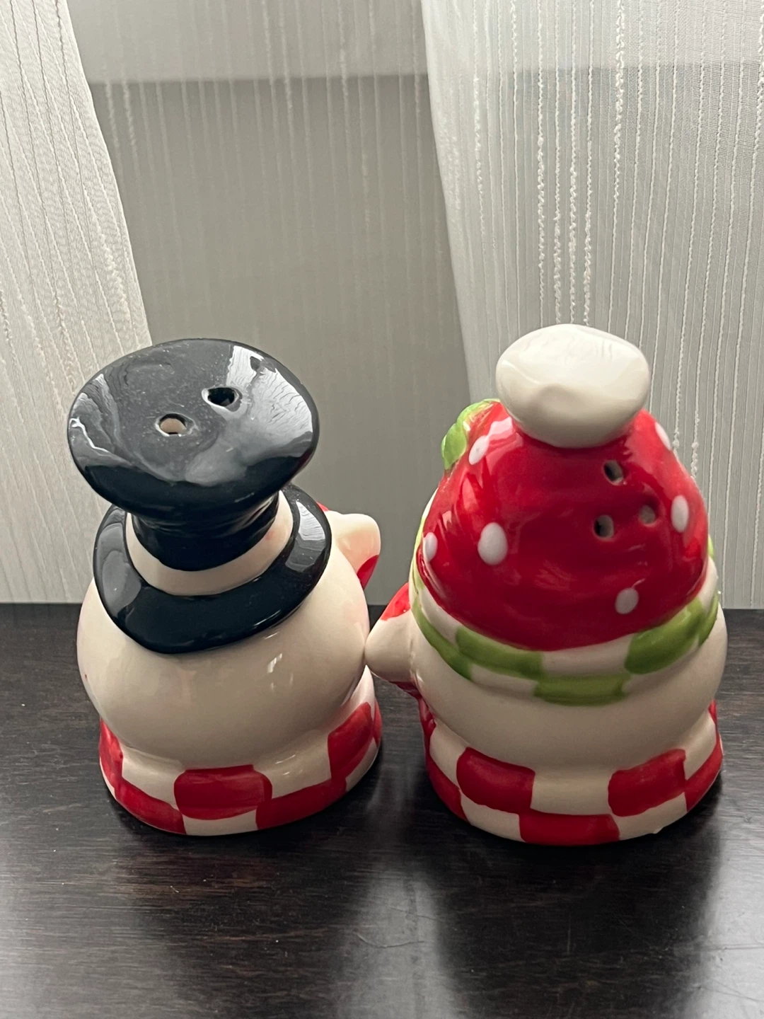 Ceramic Snowman Salt and Pepper Shakers - photo 2