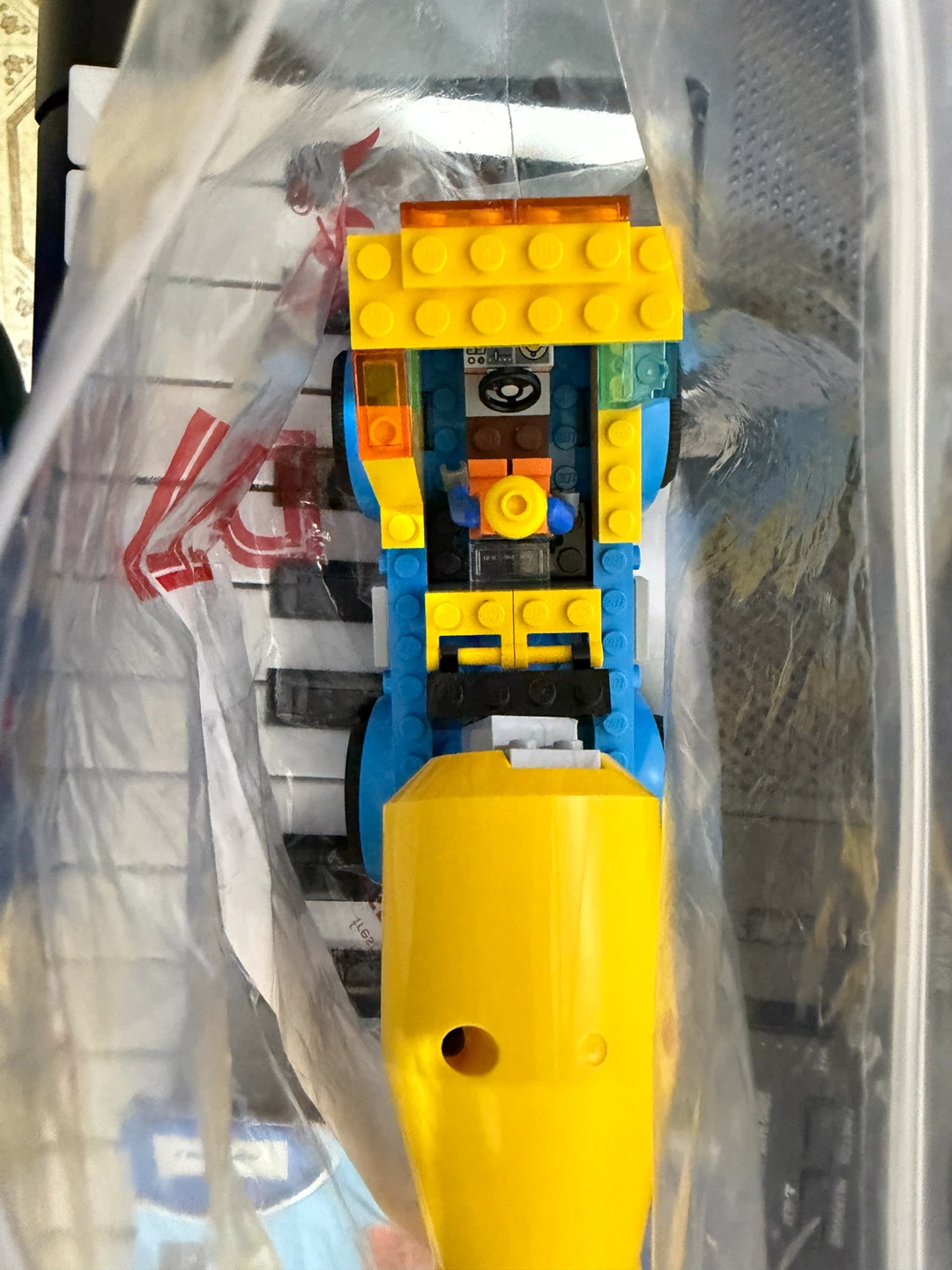 LEGO City Cement Mixer Truck 60325 - photo 2