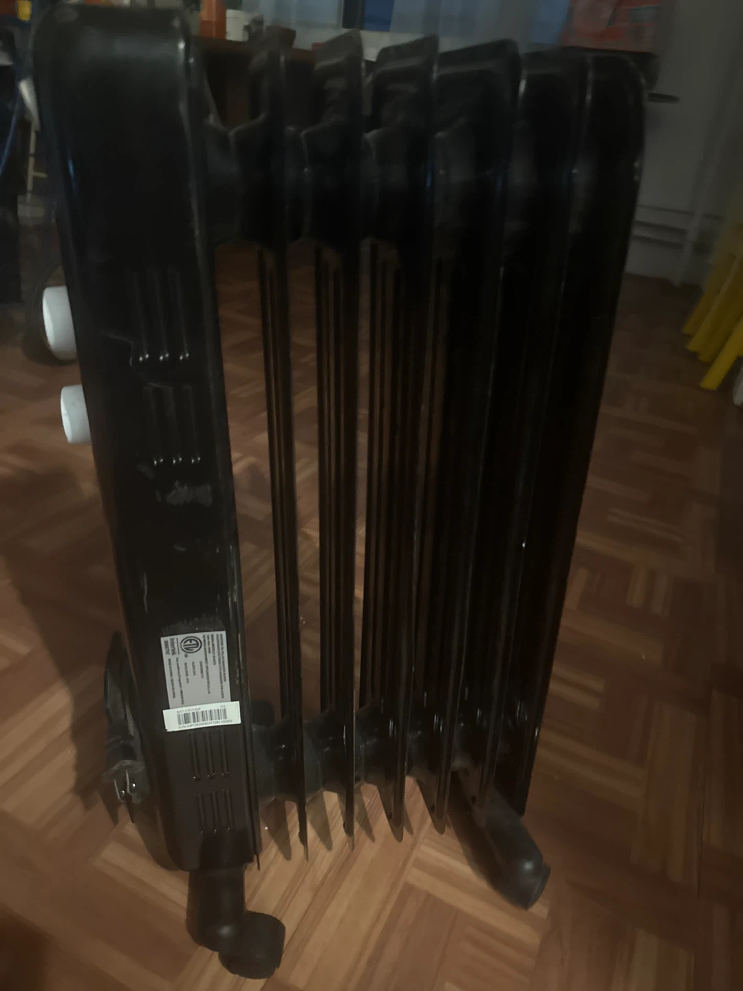 Pelonis Oil-Filled Radiator Heater - photo 2