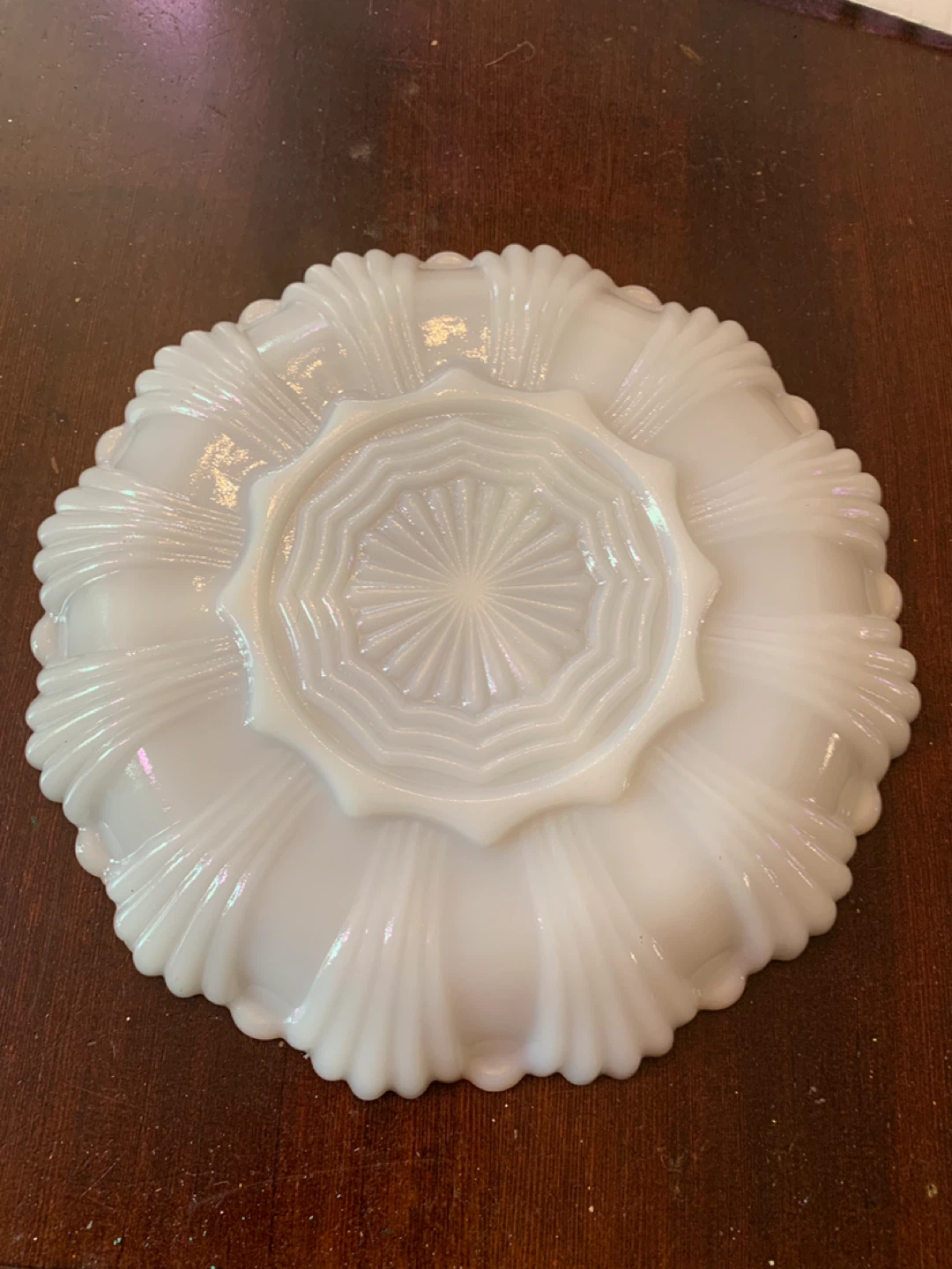 Vintage Milk Glass 3-Section Divided Dish with Gold Trim. - photo 3