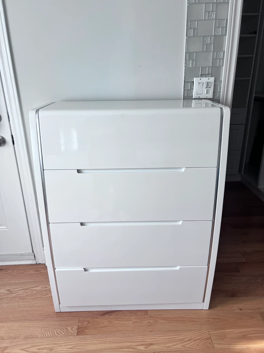 Queen size bedroom set (sold together or separately)