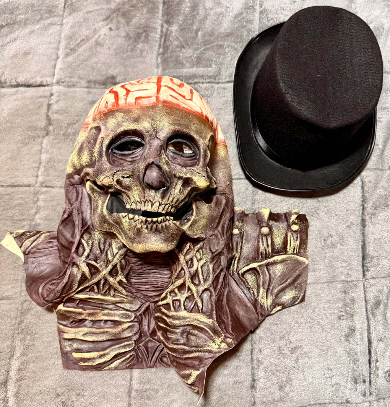 Skull Mask and Top Hat Costume Set