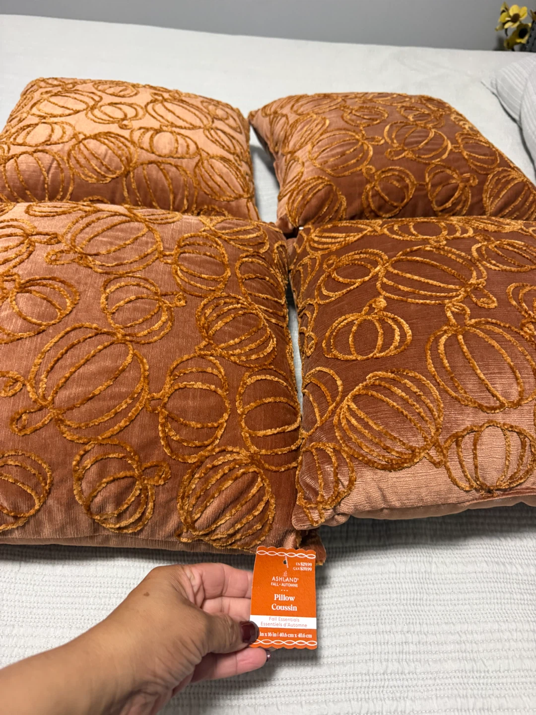4 Ashland Pumpkin Throw Pillows - photo 3